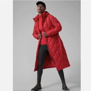 Brand New with tags ATHLETA Boulevard Down Duster Coat in Matador Red Size Large
